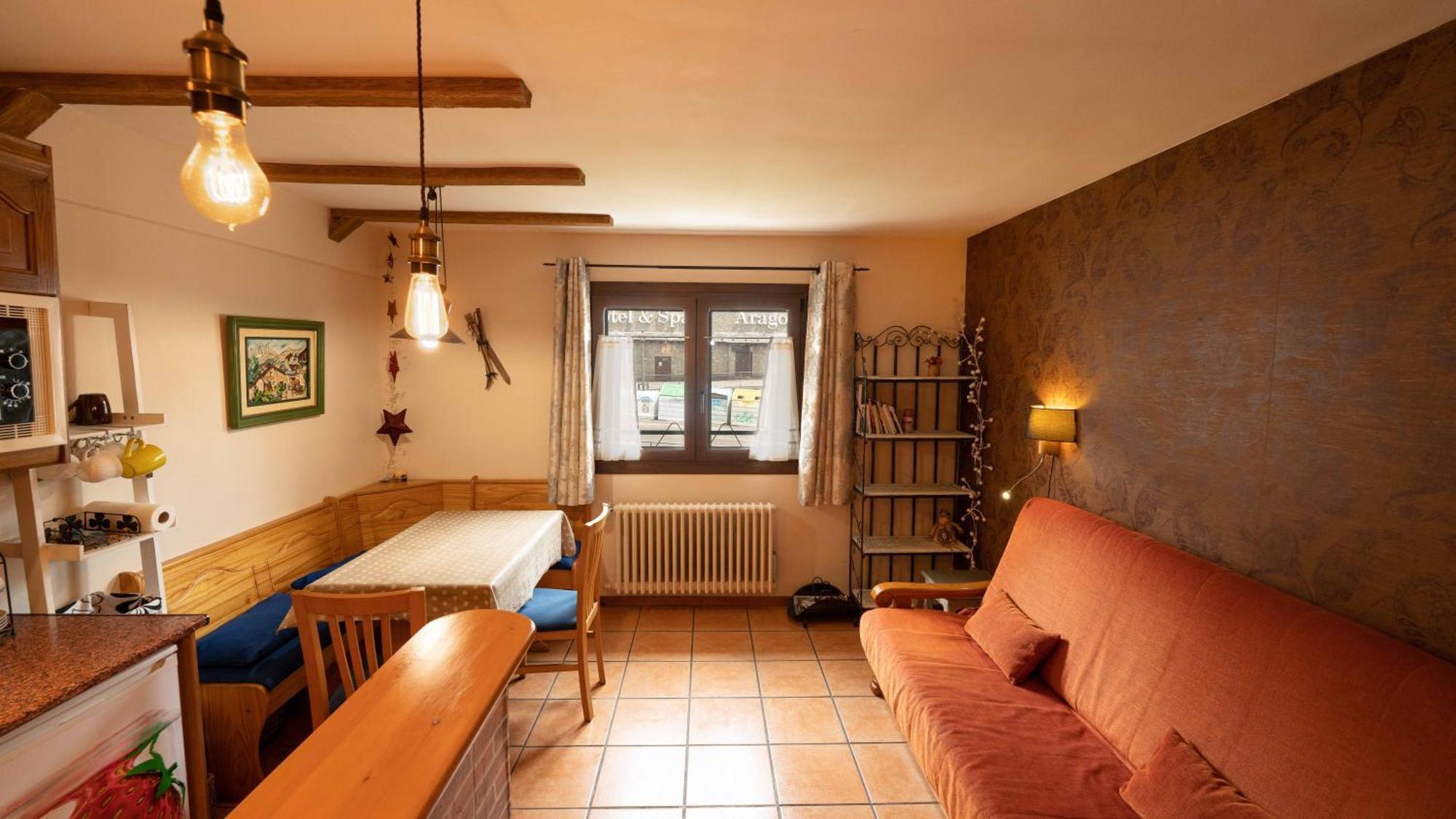 Apartamento Inmobiliaria Formigal - admite mascotas Exterior foto